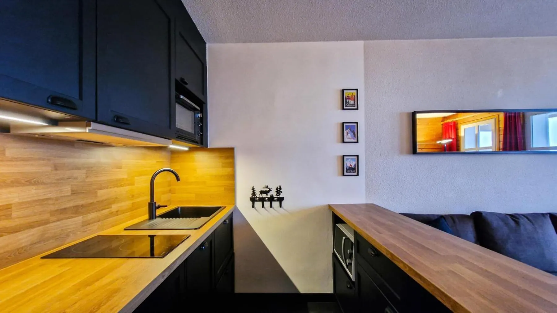 Residence Chateaux De Crans - Studio Lumineux - Balcon Mae-8264 Magland France